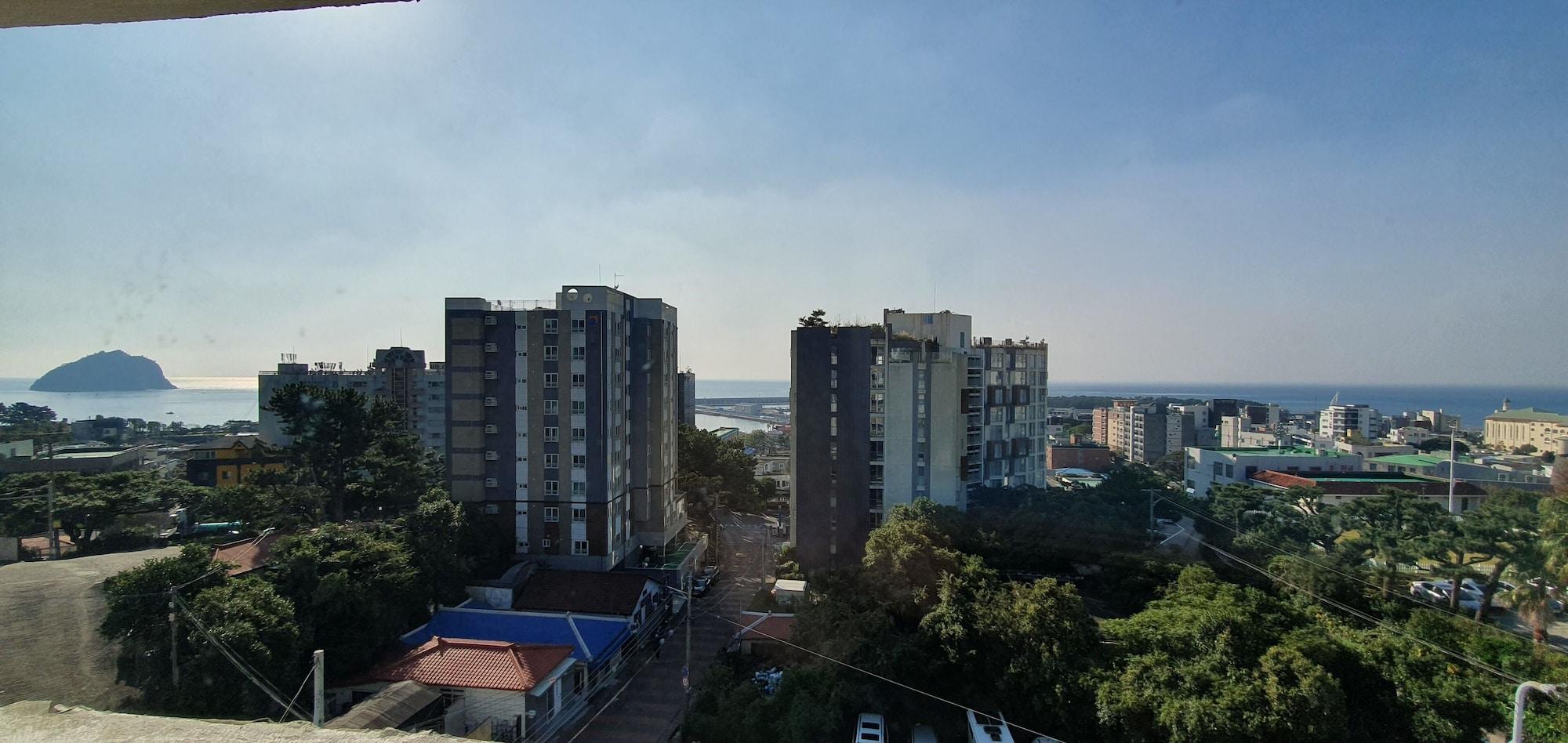Hotel Good Inn Seogwipo Ngoại thất bức ảnh