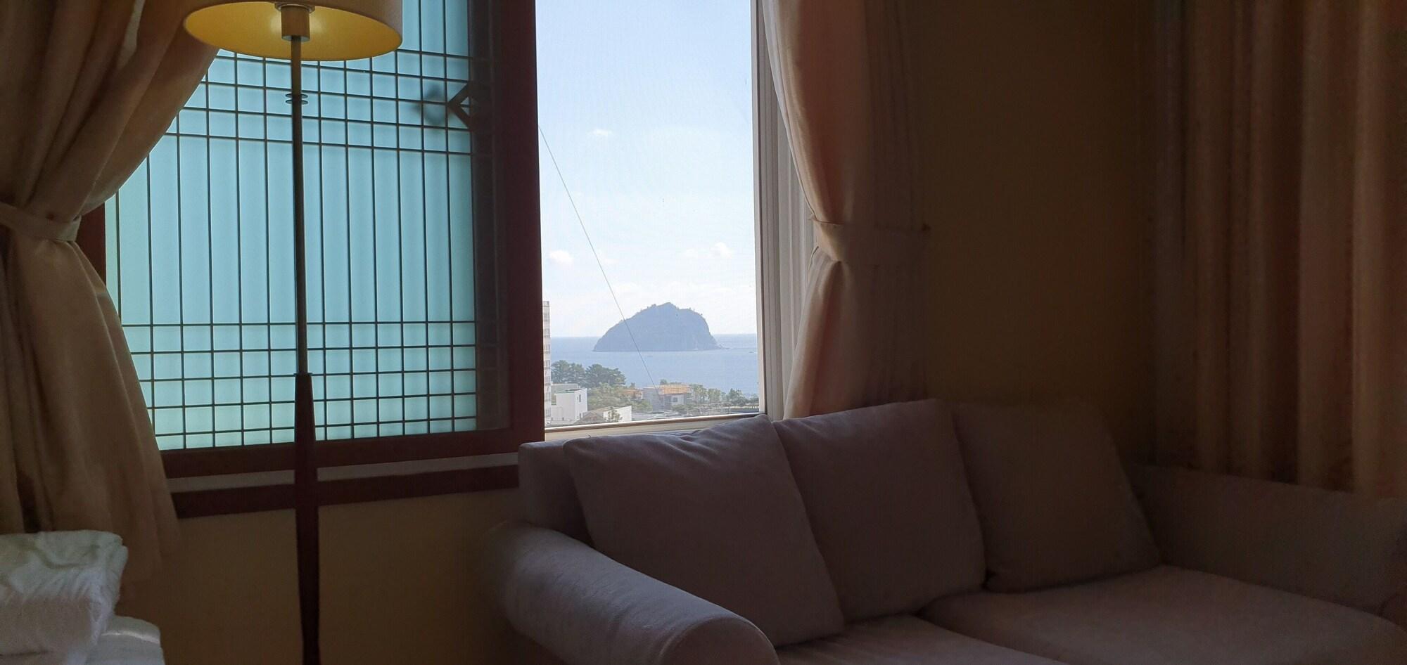 Hotel Good Inn Seogwipo Ngoại thất bức ảnh