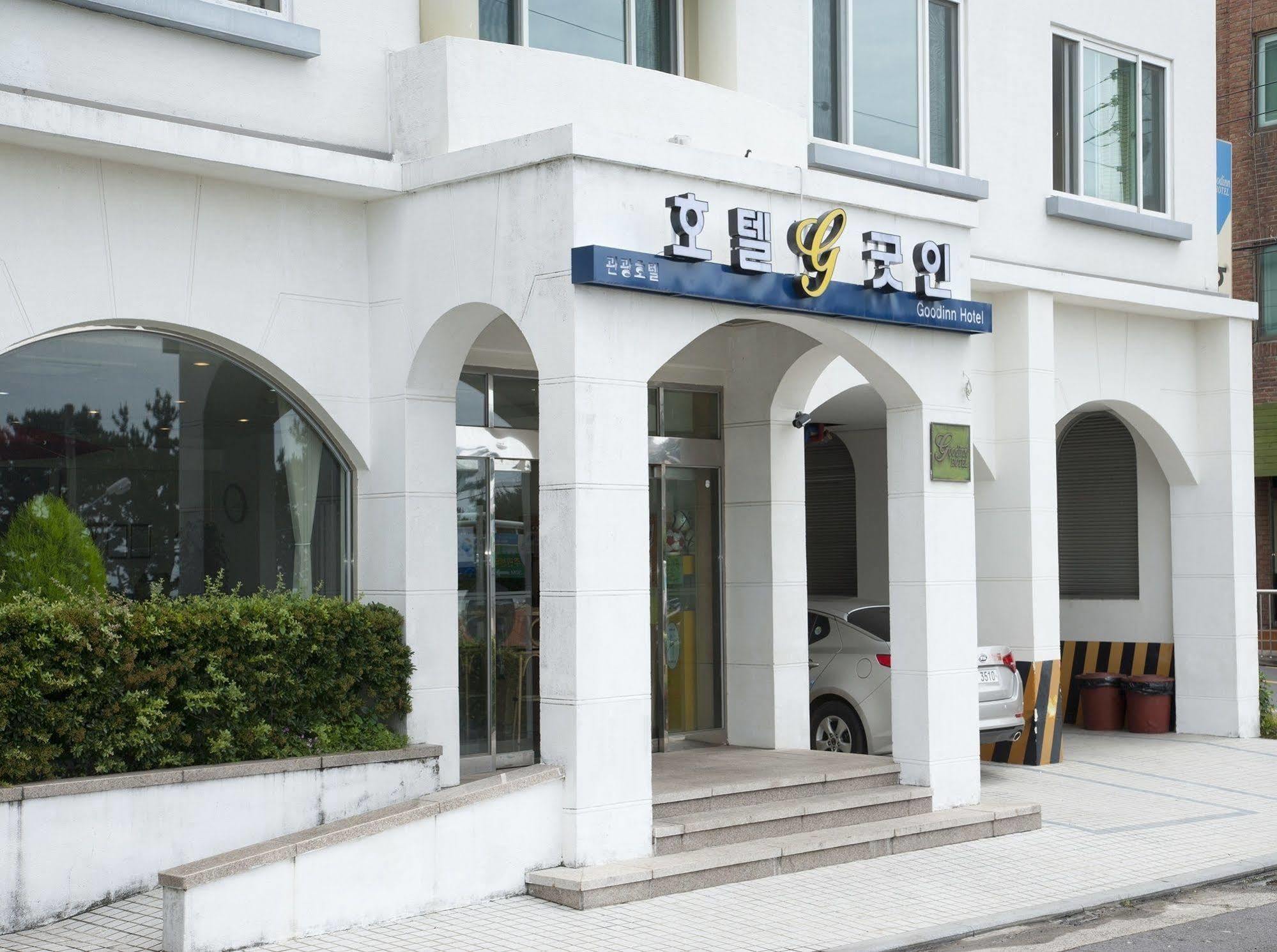 Hotel Good Inn Seogwipo Ngoại thất bức ảnh