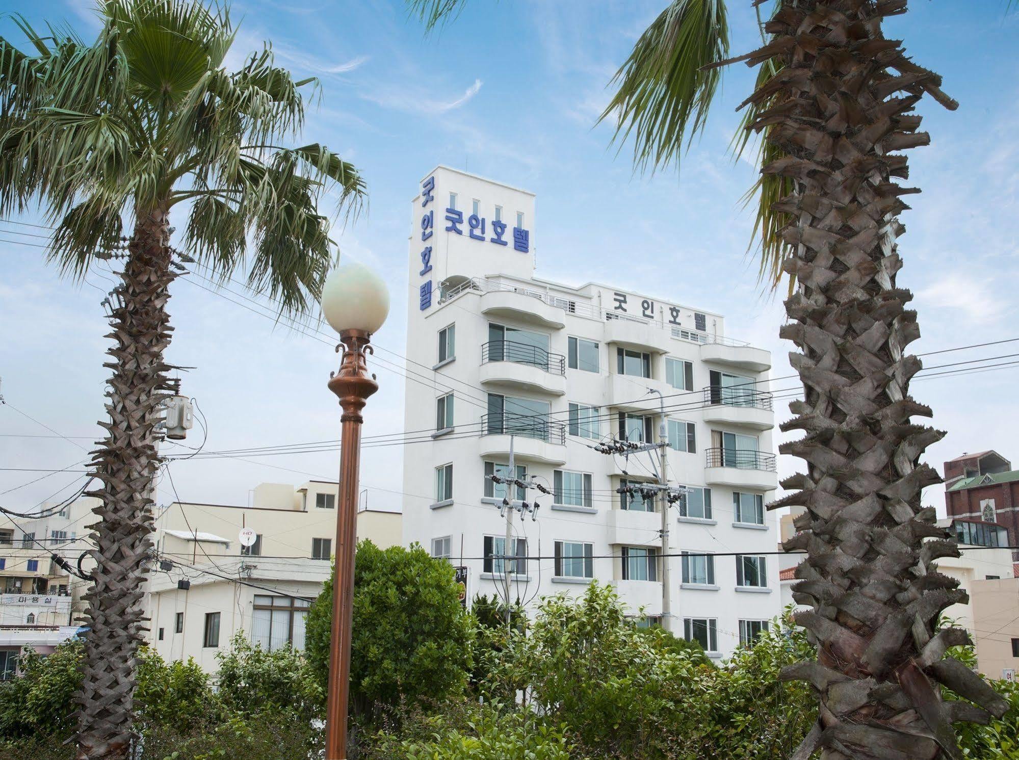 Hotel Good Inn Seogwipo Ngoại thất bức ảnh